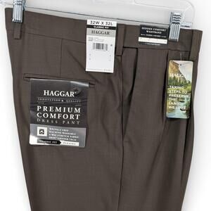 Haggar Men's Premium Classic-Fit Stretch Pleated Dress Pants Brown 32 x 32